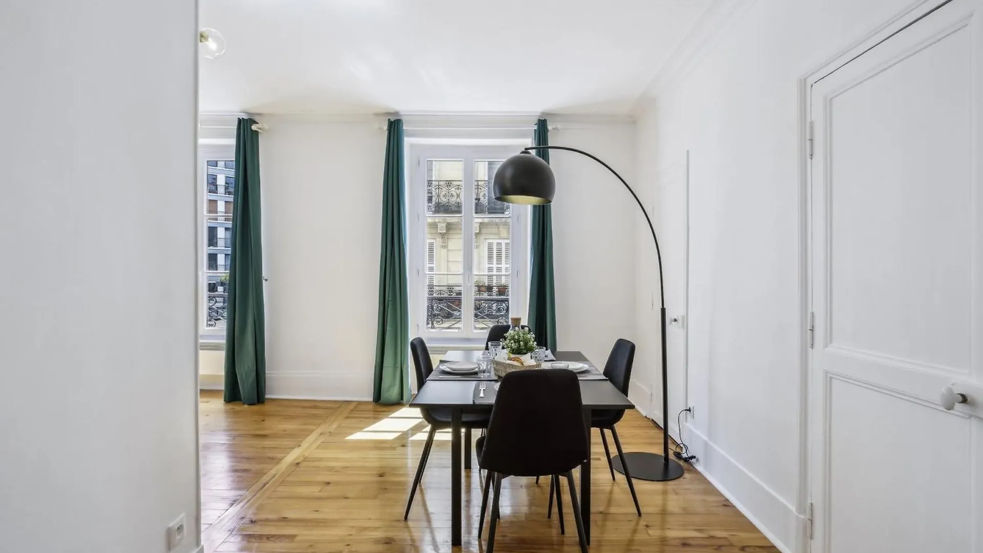 Trocadeo 1br Cozy